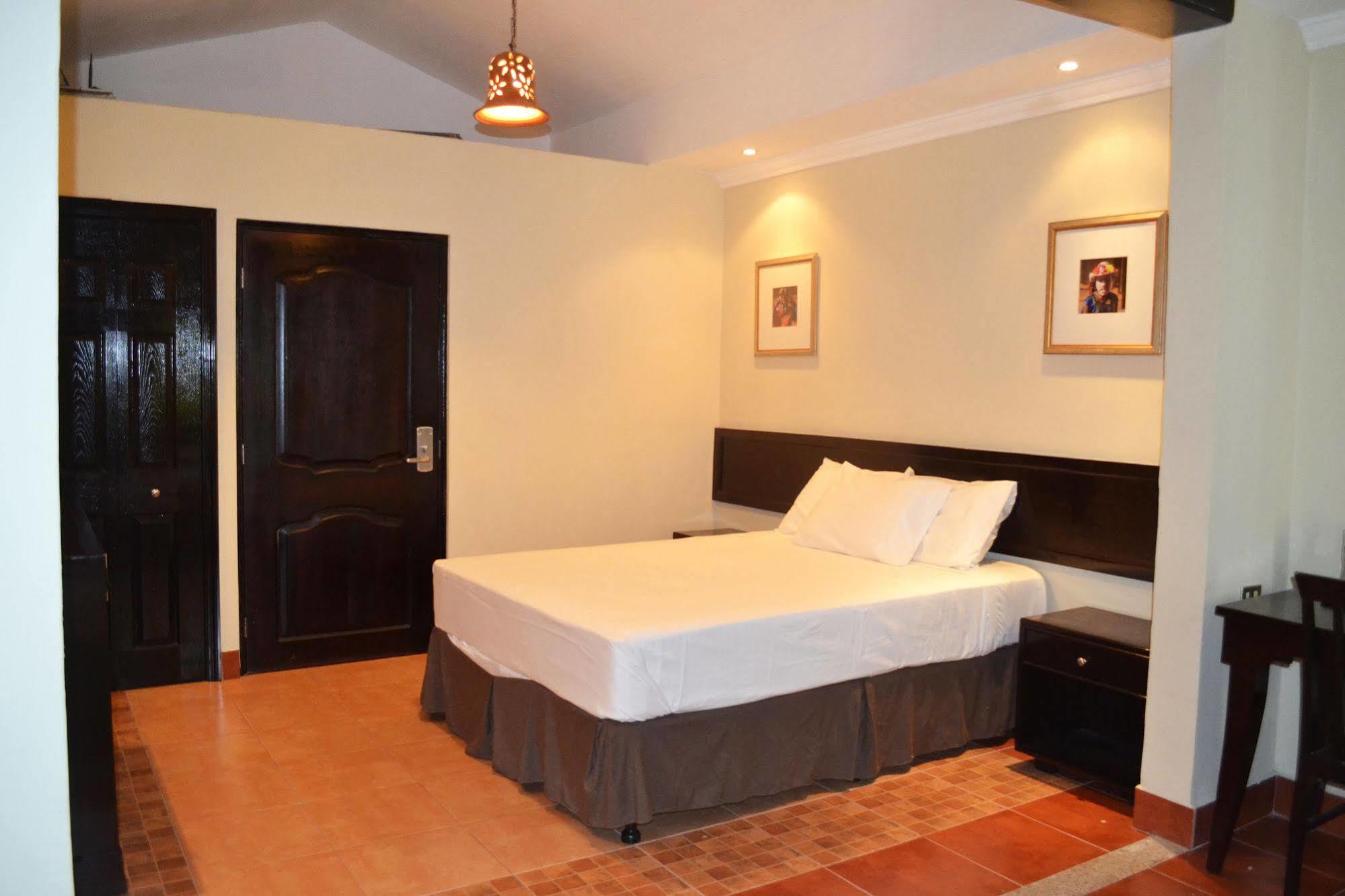 Hotel Los Altos Estelí Екстериор снимка