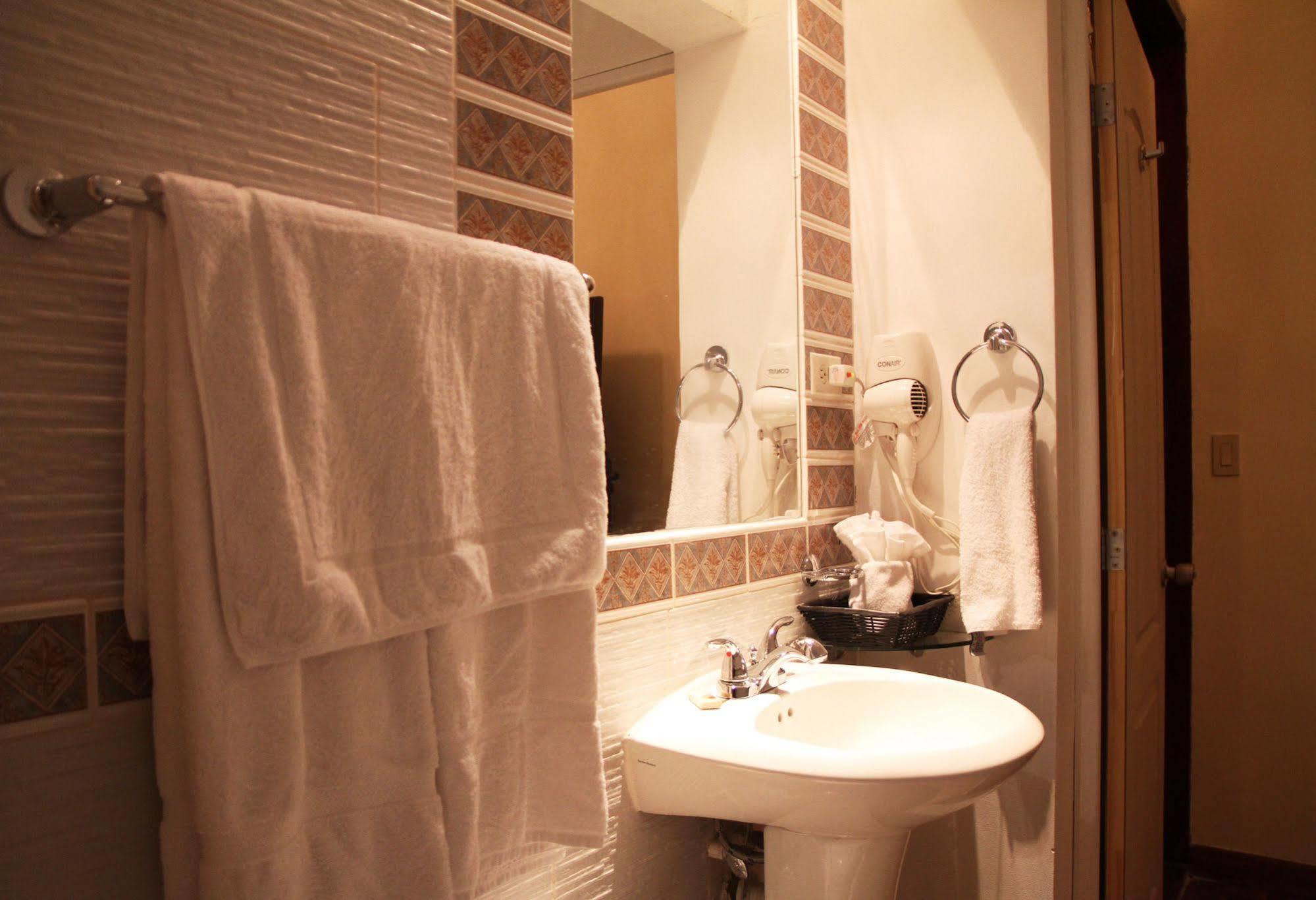 Hotel Los Altos Estelí Екстериор снимка
