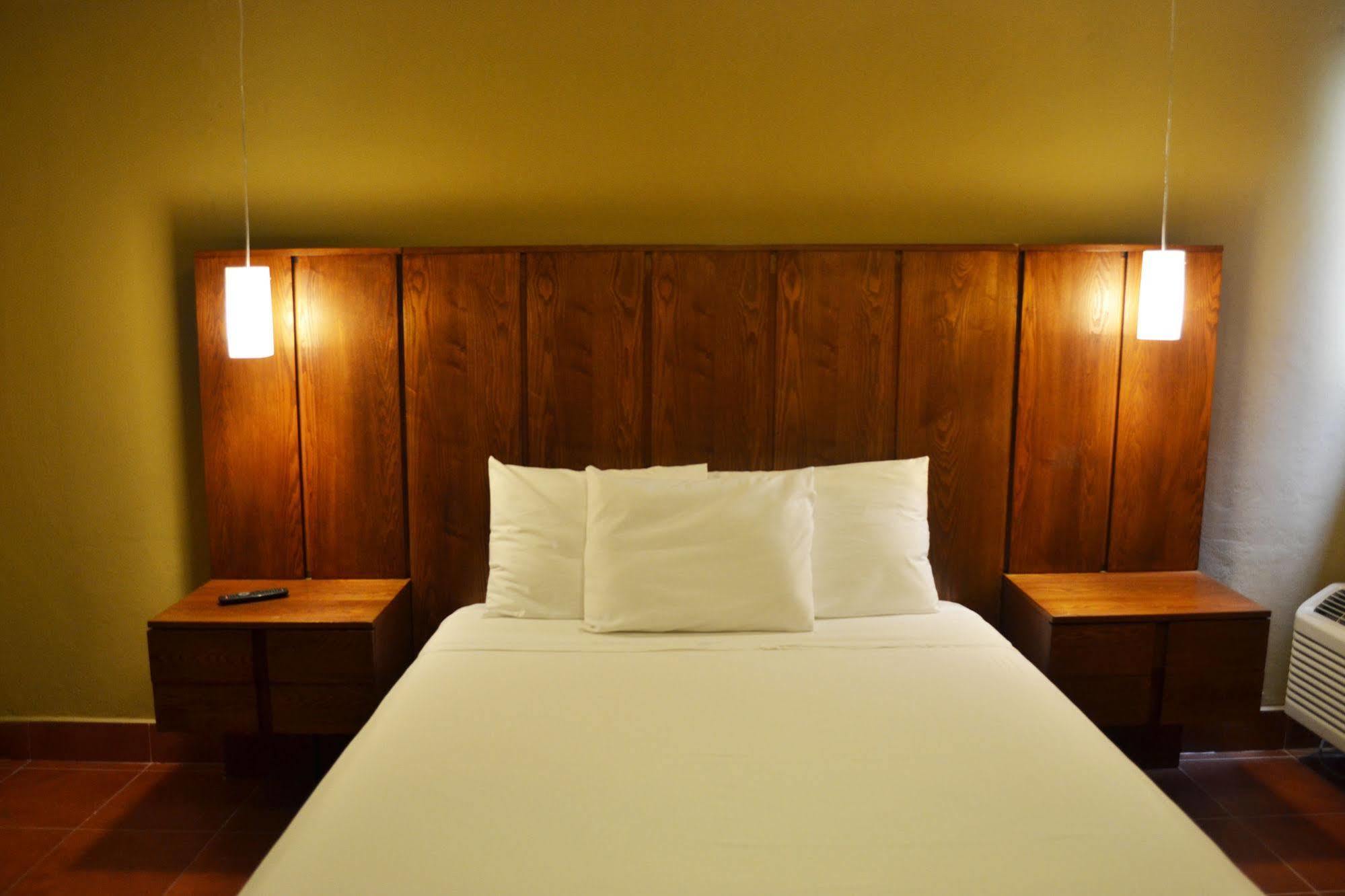 Hotel Los Altos Estelí Екстериор снимка